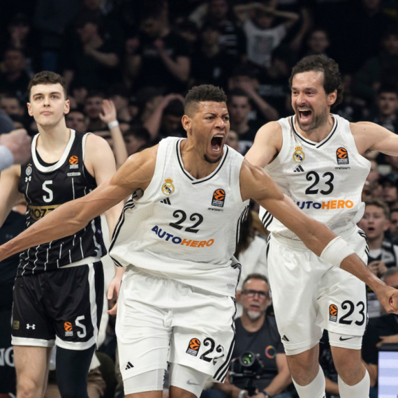 Oglasio se Ljulj: "Mama, imaš pozdrave iz Beograda" VIDEO