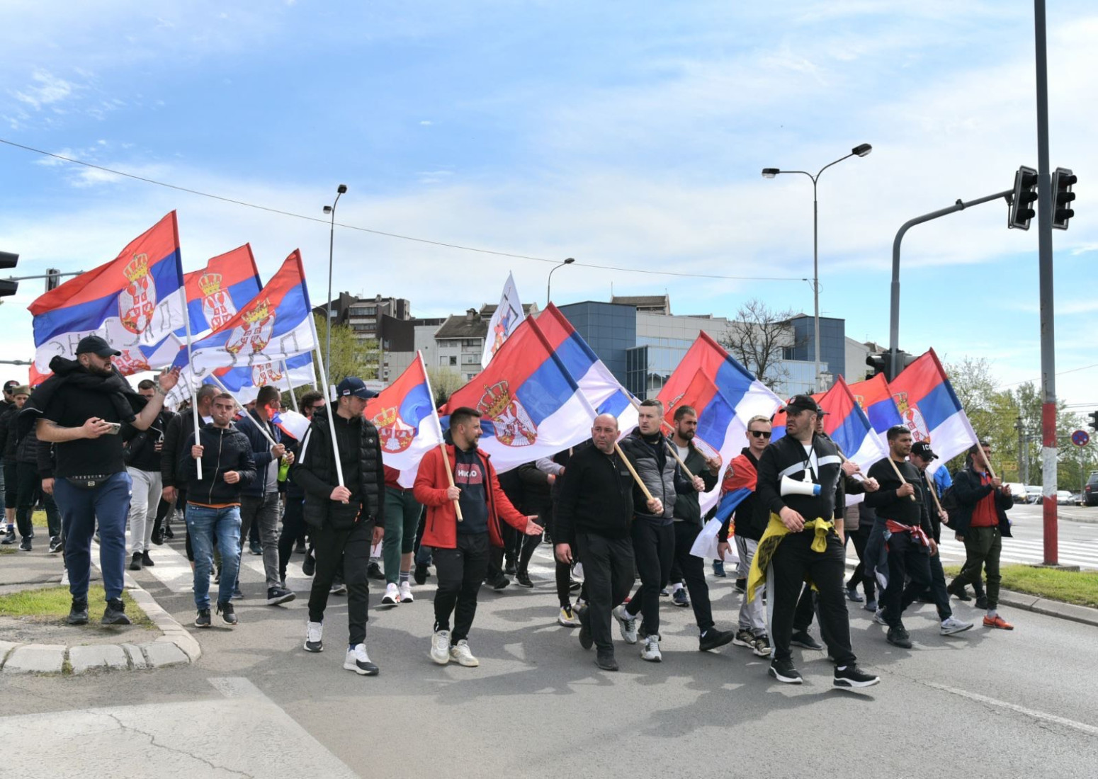 Doček Srba koji pešače iz AP KiM na Vidikovcu