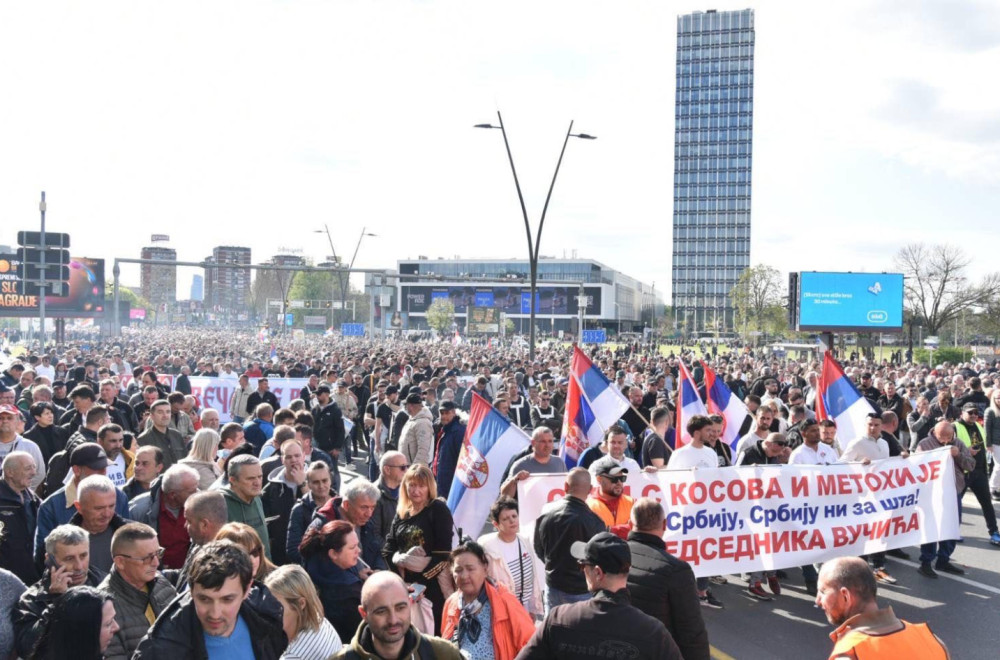 Moćne reči sa istorijskog skupa: Poslali smo poruku predsedniku – za jaku, savremenu i smirenu Srbiju