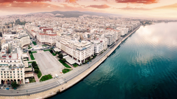 Koliko košta morski vikend za 1. maj: Grčka, Crna Gora ili Hrvatska; Gde je najbrže i najjeftinije?