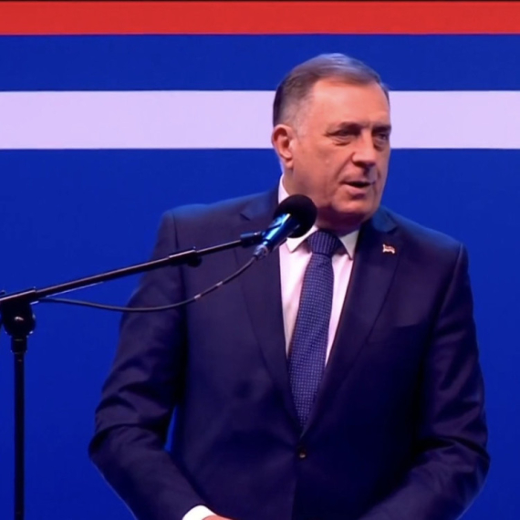 Dodik: Srbija je danas najvažnija reč, reč slobode i nade