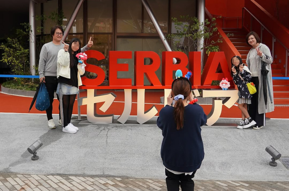 Vučić stigao na EXPO Osaka 2025, upisao se u knjigu gostiju