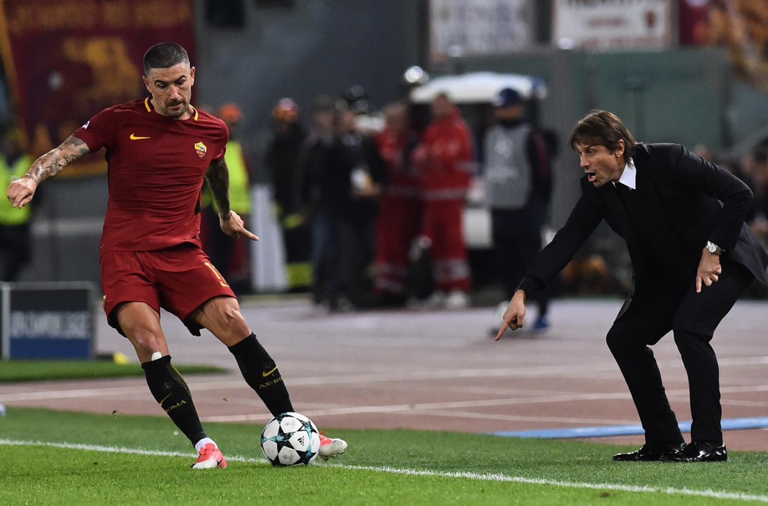 Kolarov kuje selektorski zanat od Kontea