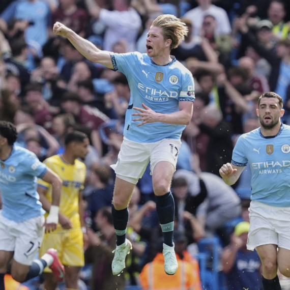 Gvardiola: "Niko ne može da uradi to što može De Brujne"