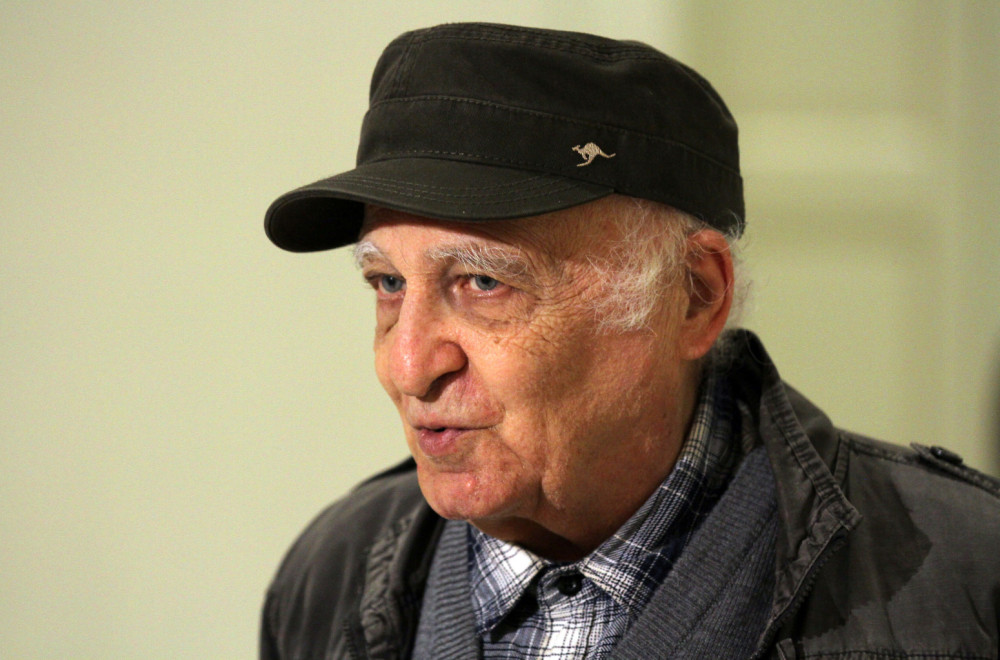 Preminuo Filip David