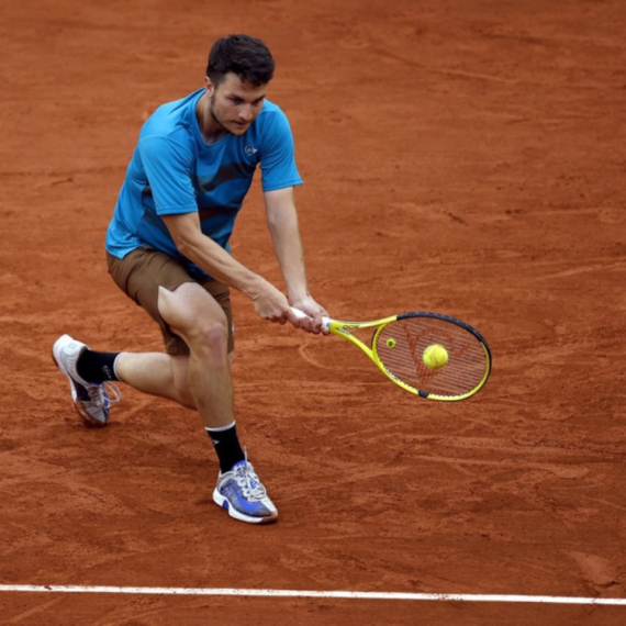 Kecmanović "preživeo" maraton na startu Minhena