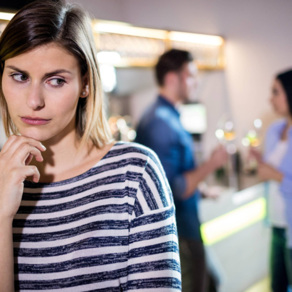 Ova 4 znaka su najljubomornija: Teško se bore sa svakim znakom sumnje