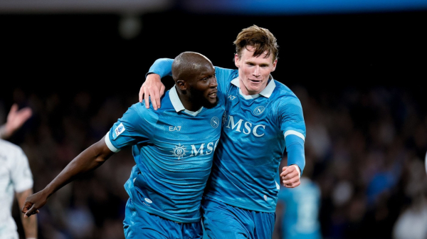 Napoli zadržao korak za Interom