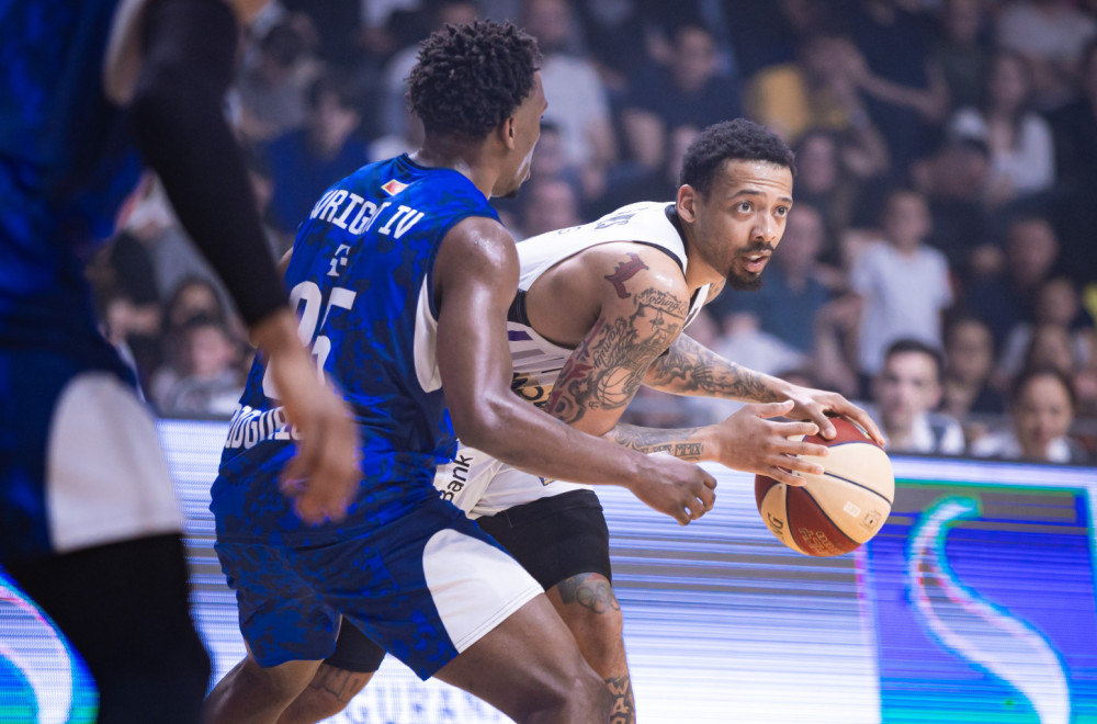 Ovo su čekali svi navijači Partizana – Karlik Džons progovorio o povredi!