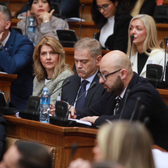 Blokaderi napali Vučića jer nije uveo sankcije Rusiji VIDEO