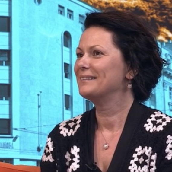 Nakon sedam godina borbe i tri neuspešne vantelesne oplodnje, Jelenu je sačekalo čudo VIDEO