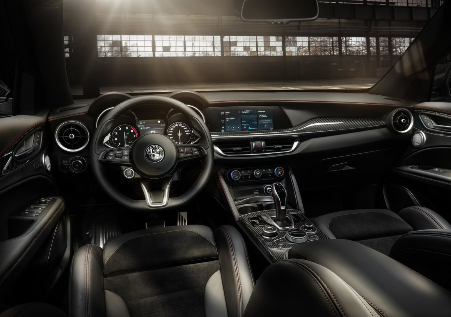 Čekanje se produžava: Alfa Romeo menja planove za novi Stelvio