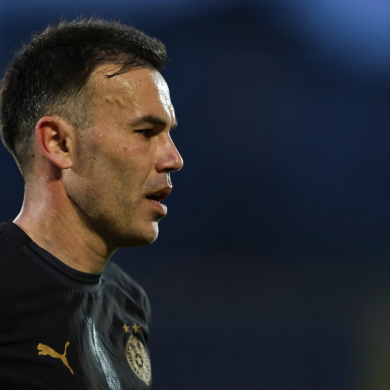 Nathovo pitanje ili nezadovoljstvo zbog propuštenog derbija?