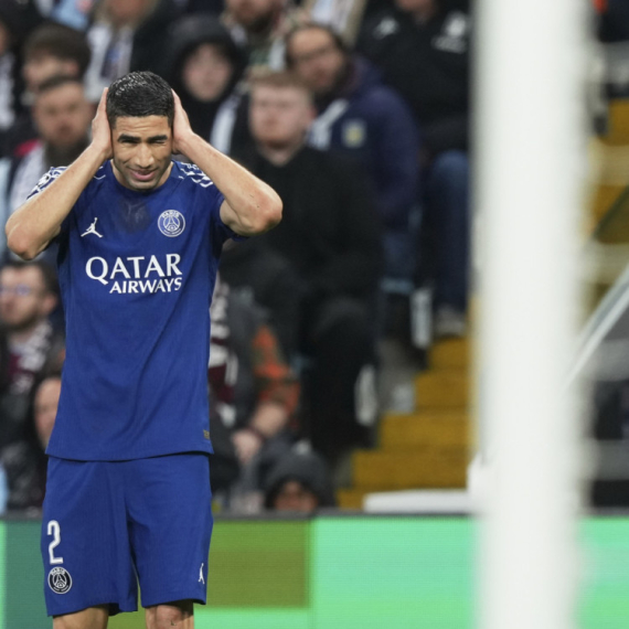 Puštena himna Lige Evrope umesto Lige šampiona – igrači su bili u šoku FOTO