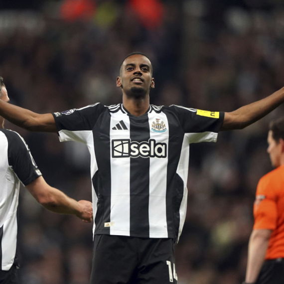 Njukasl pregazio Palas