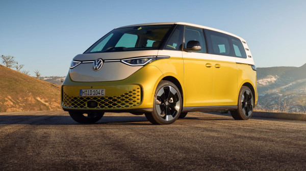 Još jedan grad testira robotaksije – ID.Buzz za četiri osobe