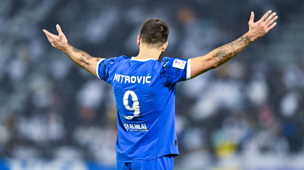 Asistencija, pa novi gol Mitrovića VIDEO