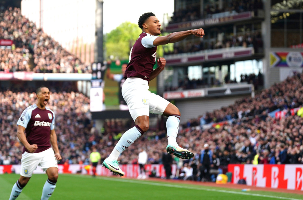 Aston Vila načela Njukasl u 35. sekundi, pa ga razbila