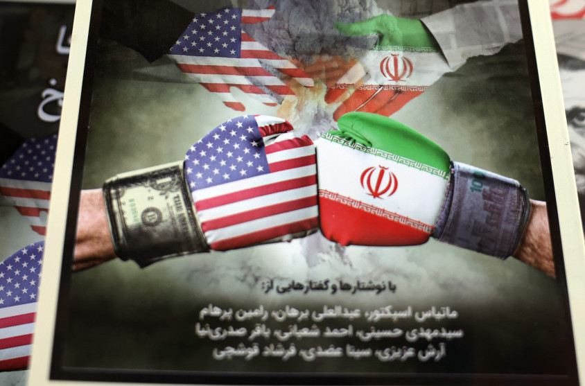 Sprema se veliki napad na nuklearna postrojenja; SAD u panici povlači vojsku i evakuiše diplomate