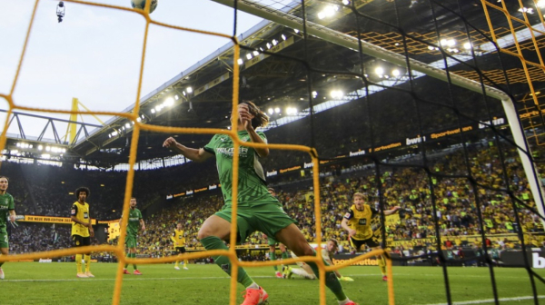 Preokret i goleada u sudaru dve Borusije