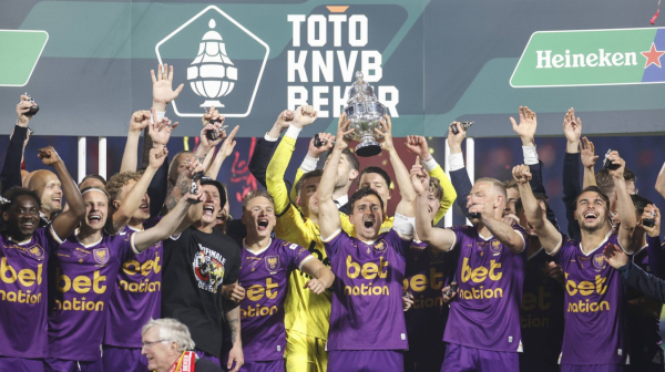 Senzacija u Holandiji: Go Ahed Iglsi osvojili Kup – trofej posle 92 godine!