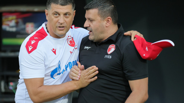 A u komšiluku – opet haos