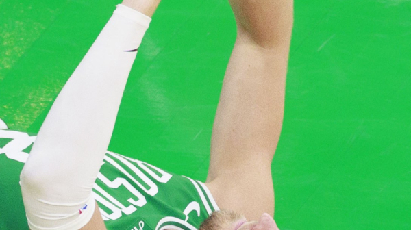 Bivši centar Mege nokautirao Porzingisa VIDEO