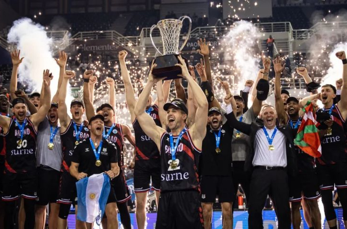 Košarkaši Bilbaoa osvojili prvi evropski trofej VIDEO
