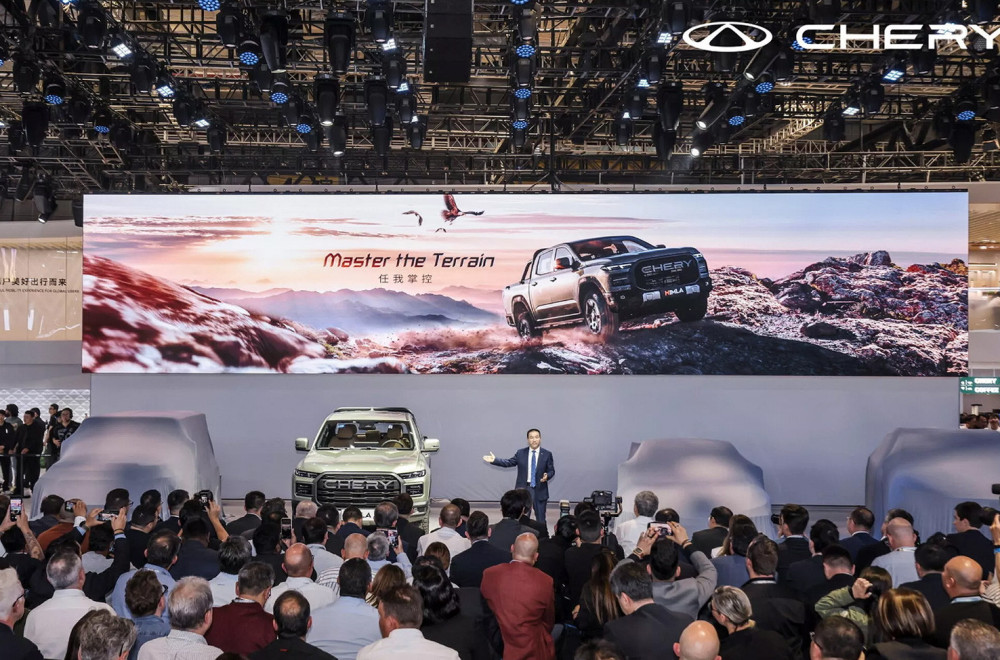 Chery udara na Toyotu Hilux – stiže Himla FOTO