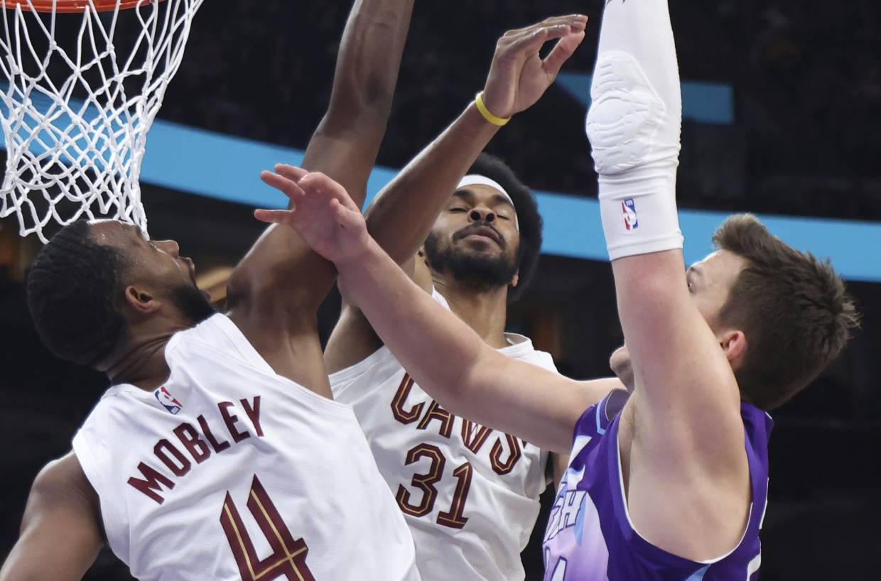 Evan Mobli je "Hakim Olajdžuvon" VIDEO