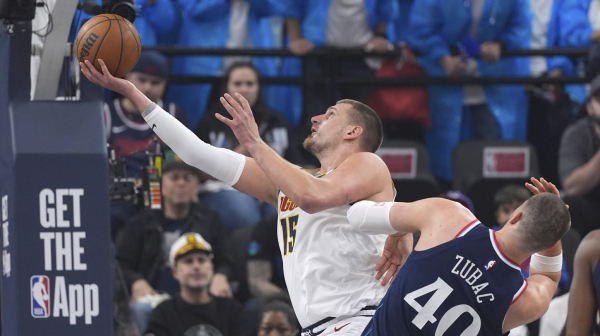 Umalo tuča u Los Anđelesu – Harden "zakuvao", Jokić dobio tehničku VIDEO