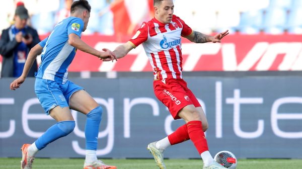 Zvezda stala na gol od rekorda i udaljila "romantičare" od sna