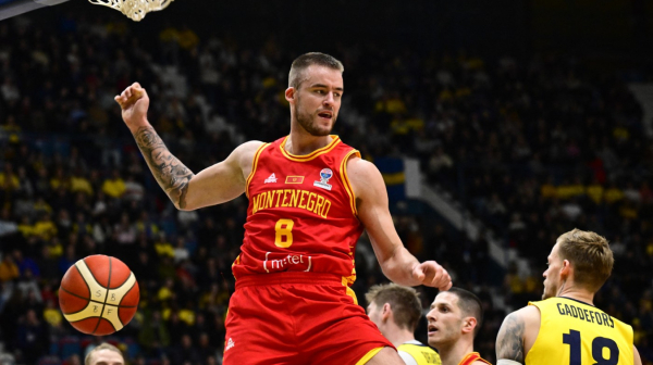 Crnogorski košarkaš ostavljen usred nedođije zbog nestanka struje
