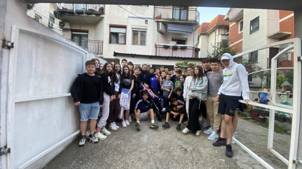 Navijači Zvezde ispratili Andriju Pejčića na lečenje