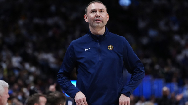 Fotografija koja je sve zbunila: Šta je to radio trener Denvera četiri sata pred meč? FOTO