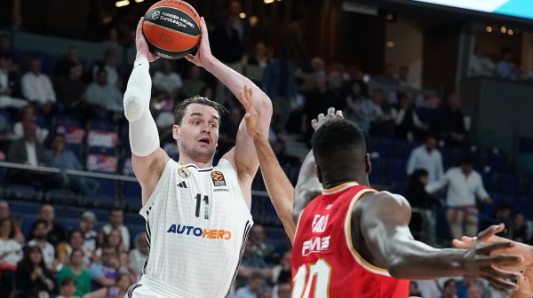 Mario, čemu ovo? Hrvat razbesneo navijače VIDEO