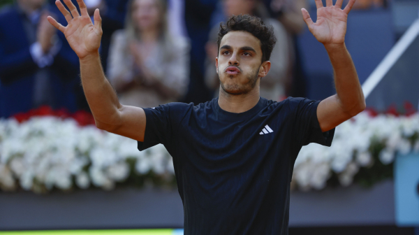 Serundolo ne planira da stane – pao i zahuktali Mešnik VIDEO