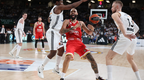 Suze u Madridu – Olimpijakos nokautirao Real!