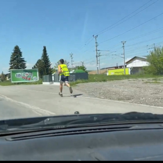 Sramno ponašanje: Studenti koji trče do Brisela ucenjuju dijasporu VIDEO