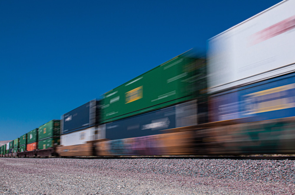 Prvi brzi teretni voz sa robom iz e-trgovine krenuo iz Šenžena ka Budimpešti