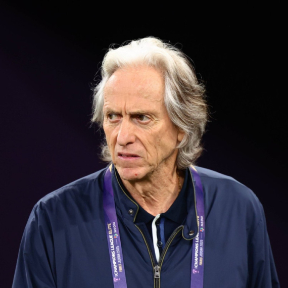 Mitrović i Sergej ostali bez trenera