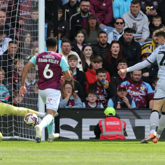 Ivanović ostao bez Premijer lige, ali jedan Srbin i dalje sanja