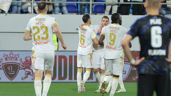 Zvezda srušila TSC u nadoknadi – Radonjić kao "iz igrice" i Elšnikova "bomba" VIDEO