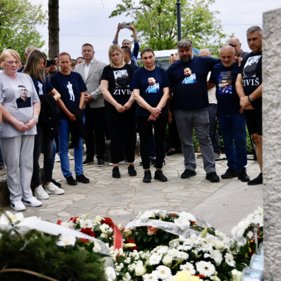 Ispovest sestre Dalibora stradalog u masakru kod Mladenovca: Otac i dalje ne ulazi u bratovu sobu