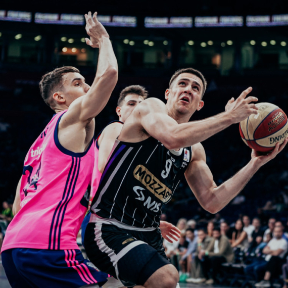 Šta ovo bi u Areni?! Partizan vodio 20 razlike, pa se zaigrao – Mega ipak "pala" za kraj