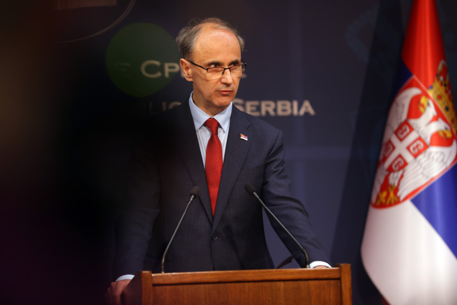 Premijer i ministri pozvali na skup 27. juna: Uoči Vidovdana pokazujemo da je Srbija jedna porodica FOTO