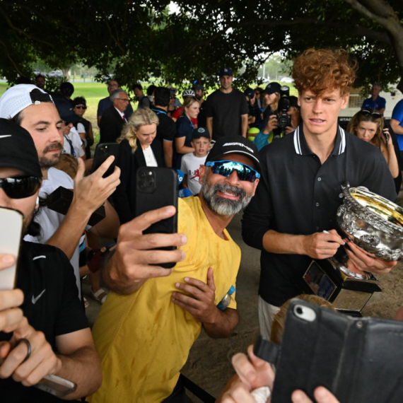 Gotovo: Siner izašao iz "zatvora"
