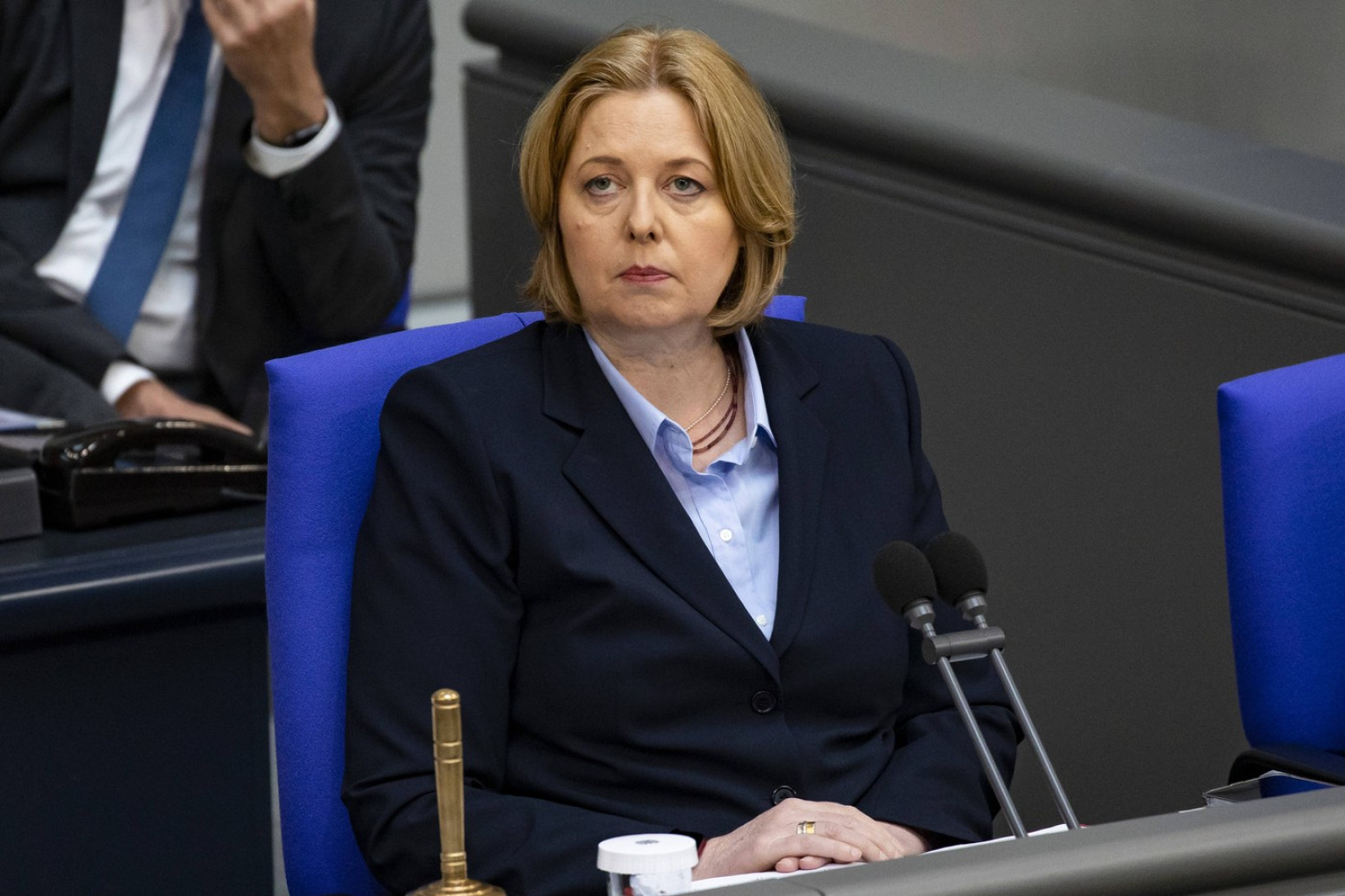 Šolc odlazi – Merc dolazi