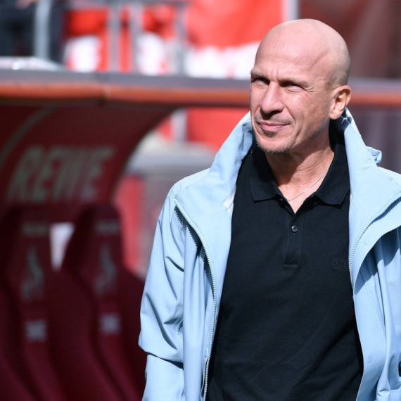 Čudan potez: Keln otpustio trenera dva kola pre kraja, a u vrhu je tabele