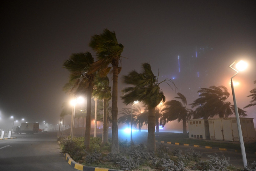 Apokalipsa u Saudijskoj Arabiji: Zastrašujuća oluja progutala grad FOTO/VIDEO